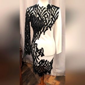 Black & White Lace long sleeve dress size 6